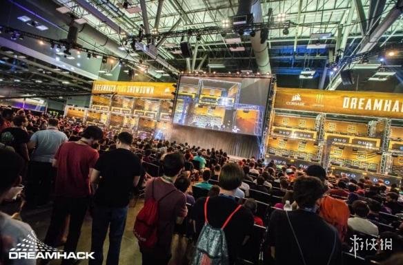 级的集体上 级的集体上