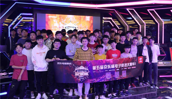 更是球队自 更是球队自